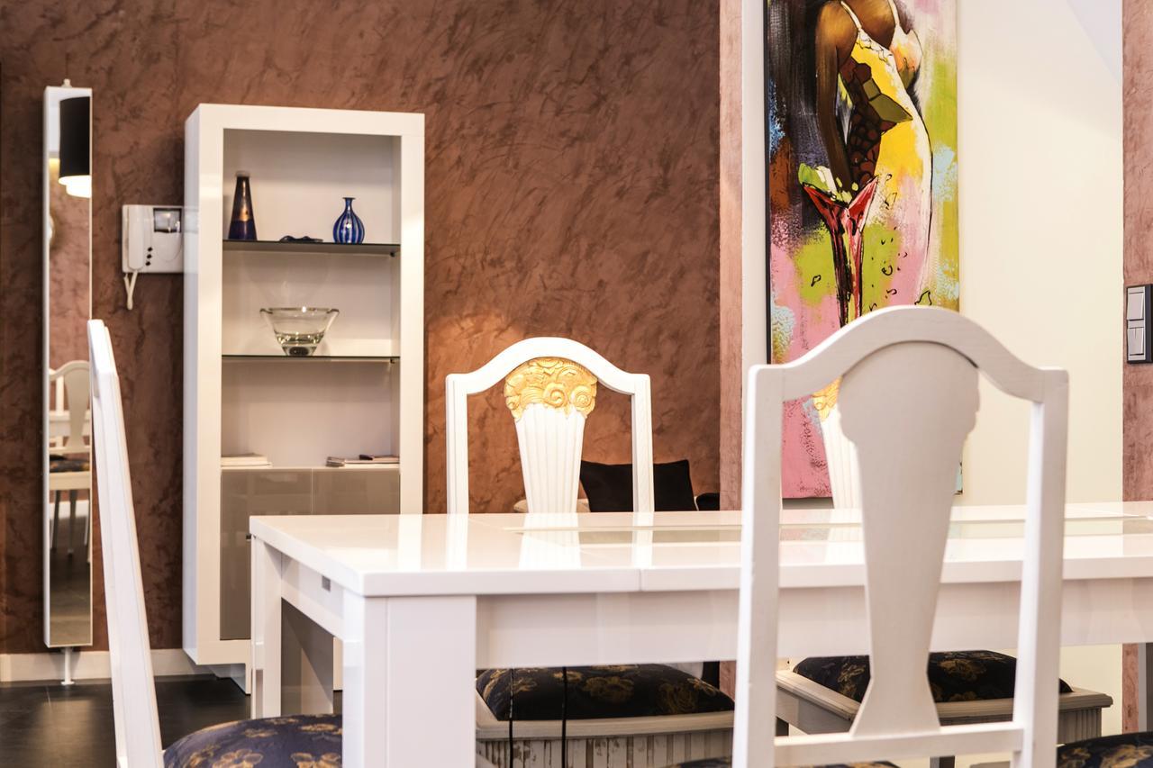 The Queen Luxury Apartments - Villa Cortina ลักเซมเบิร์ก ภายนอก รูปภาพ